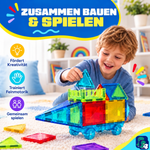 Kind baut mit den magnetischen Bausteinen Kaleidoskopische Kreationen: fördert Kreativität und Feinmotorik