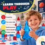 Kind spielt mit Magnetic Tiles Mission to Mars: gut für Kreativität, Feinmotorik und räumliches Vorstellungsvermögen