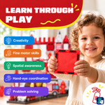 Kind spielt mit Magnetic Tiles Fire Fighters: gut für Kreativität, Feinmotorik und räumliches Vorstellungsvermögen