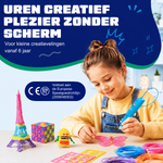 Maedchen baut eine 3D-Figur mit dem kabellosen 3D-Stift (blau)